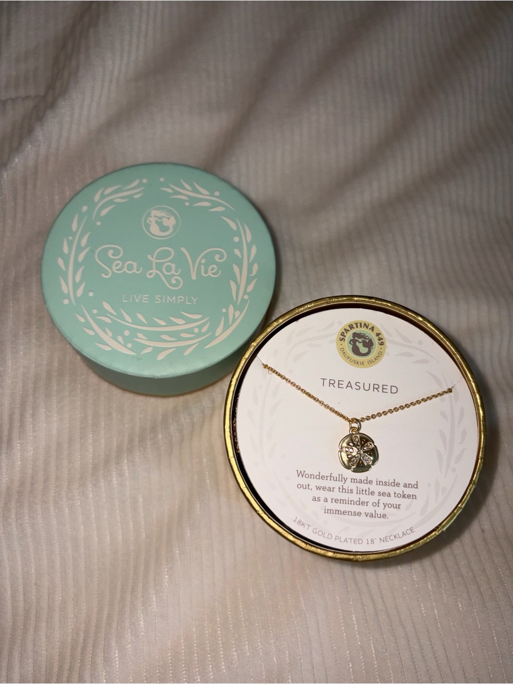 Spartina 449 Sea La Vie Treasured Sand Dollar Necklace Gold Plated New